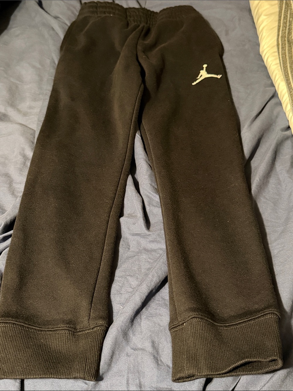Jordan Kids Black Joggers with White Jumpman